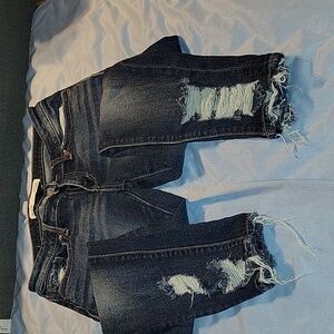 WOMEN'S JEANS